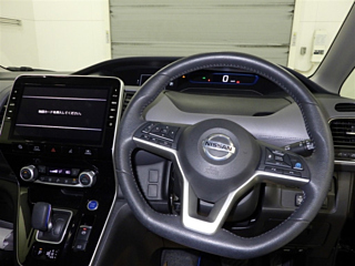 NISSAN SERENA 2020