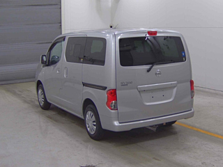 NISSAN NV200 2019