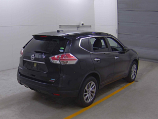 NISSAN X-TRAIL 2017