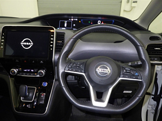 NISSAN SERENA 2022