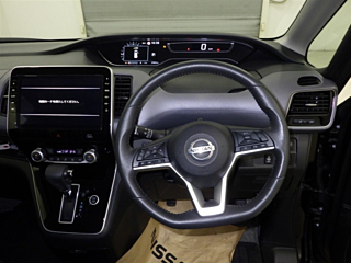 NISSAN SERENA 2020
