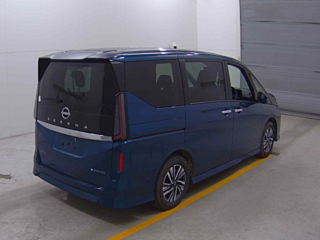 NISSAN SERENA 2023