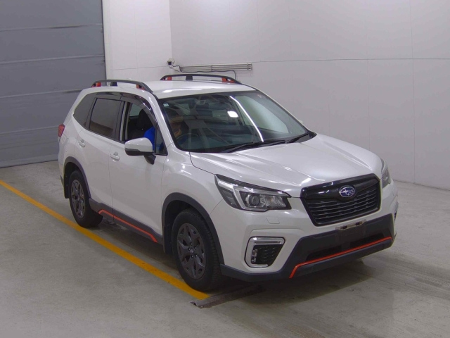 SUBARU FORESTER 2018