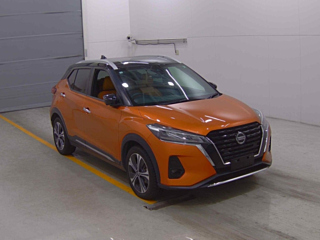 NISSAN KIX 2022