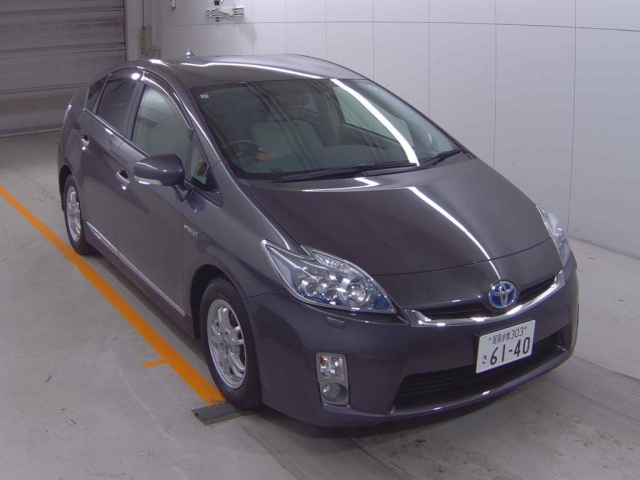 TOYOTA PRIUS 2011
