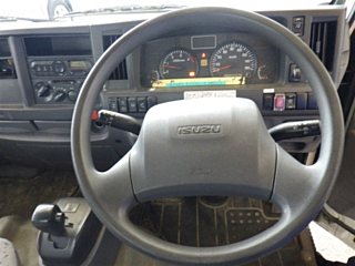 ISUZU ELF 2015