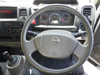 NISSAN ATLAS 2013