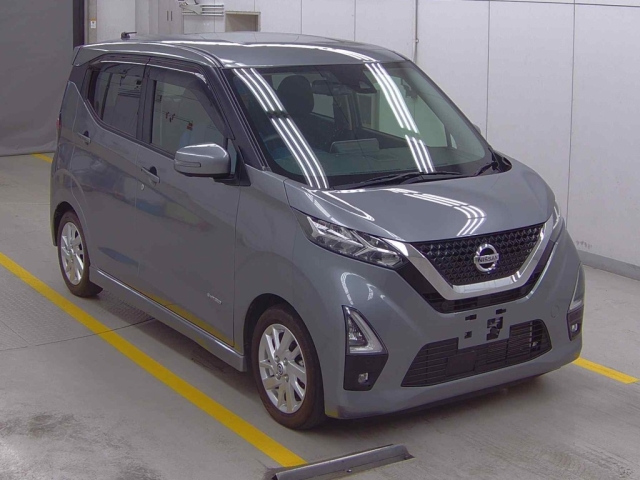NISSAN DAYZ 2022