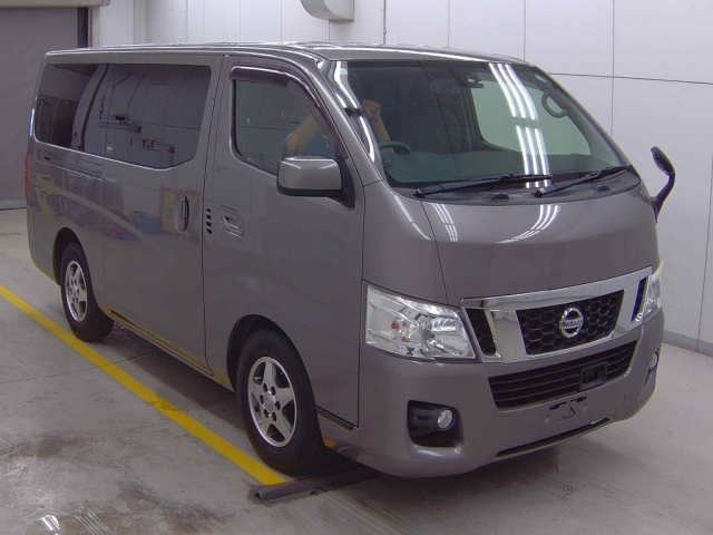 NISSAN CARAVAN VAN 2017