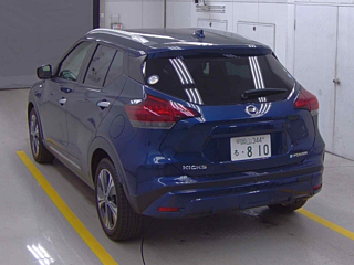 NISSAN KIX 2020