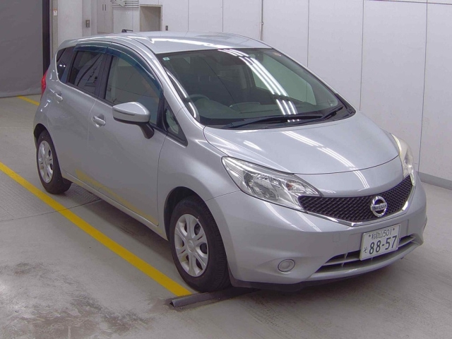 NISSAN NOTE 2015