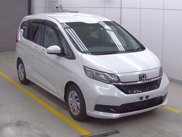 HONDA FREED 2022