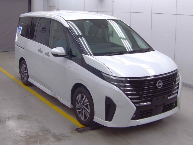 NISSAN SERENA 2023