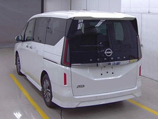 NISSAN SERENA 2023