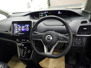 NISSAN SERENA 2020