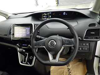 NISSAN SERENA 2016