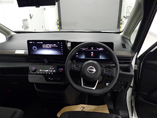 NISSAN SERENA 2023
