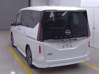 NISSAN SERENA 2023