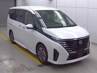 NISSAN SERENA 2023