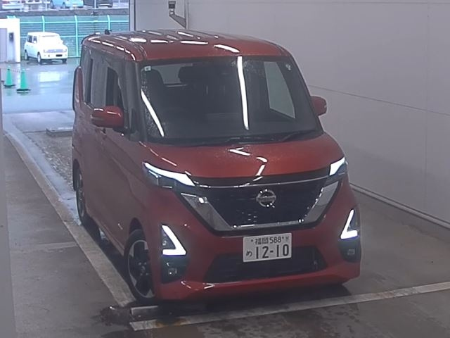 NISSAN ROOX 2021