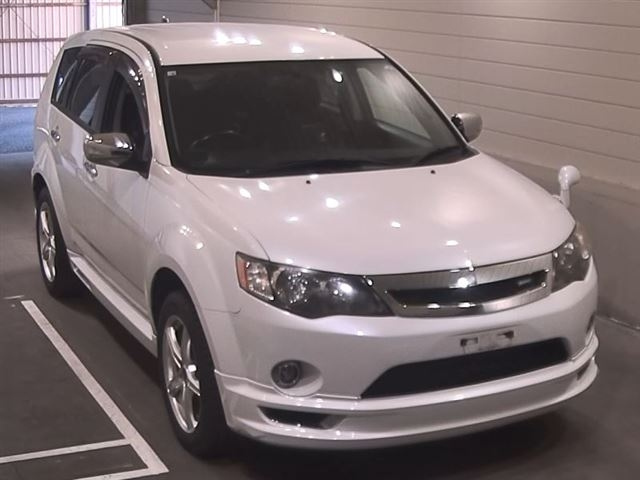 MITSUBISHI OUTLANDER 2008