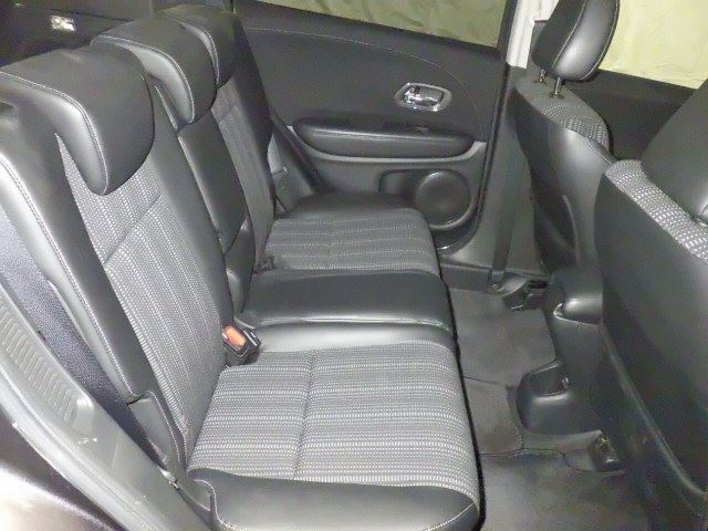 HONDA VEZEL 2013