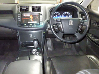 TOYOTA CROWN 2009