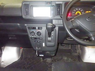 DAIHATSU HIJET VAN 2017