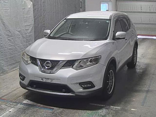 NISSAN X-TRAIL 2015