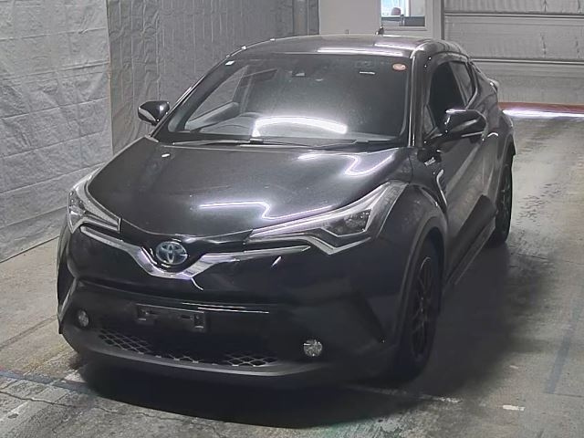 TOYOTA C-HR 2018