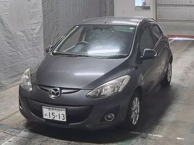 MAZDA DEMIO 2013