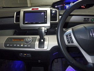 HONDA FREED 2013