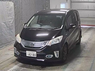 HONDA FREED 2013