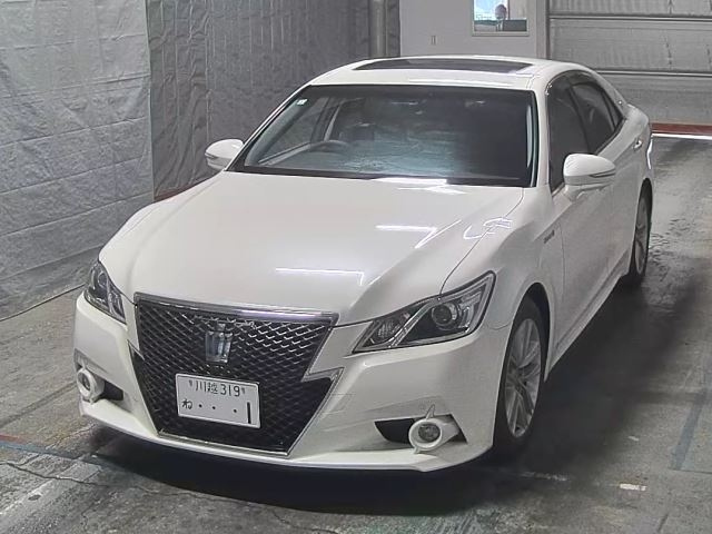 TOYOTA CROWN 2013