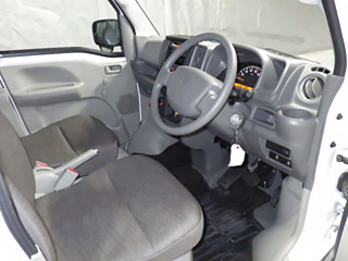 SUZUKI EVERY 2024