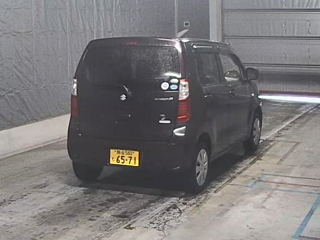 SUZUKI WAGON R 2015