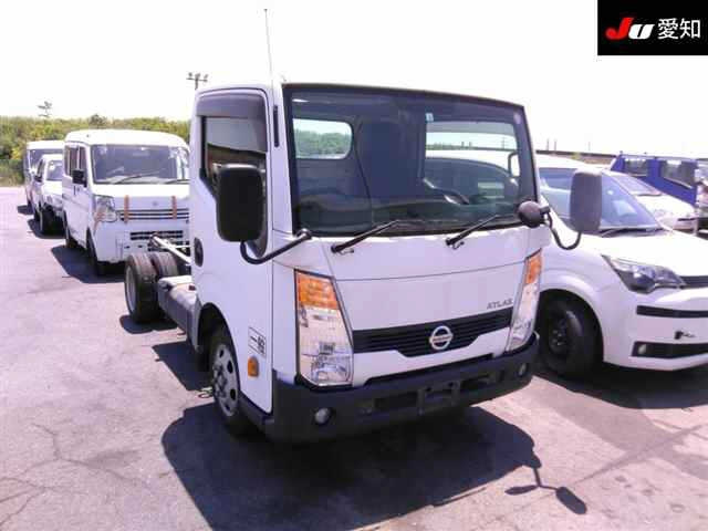 NISSAN ATLAS 2016