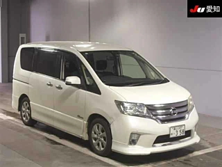 NISSAN SERENA 2013