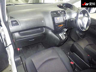 NISSAN SERENA 2013