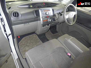 DAIHATSU TANTO 2012