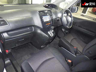 NISSAN SERENA 2013
