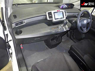 HONDA FREED 2012