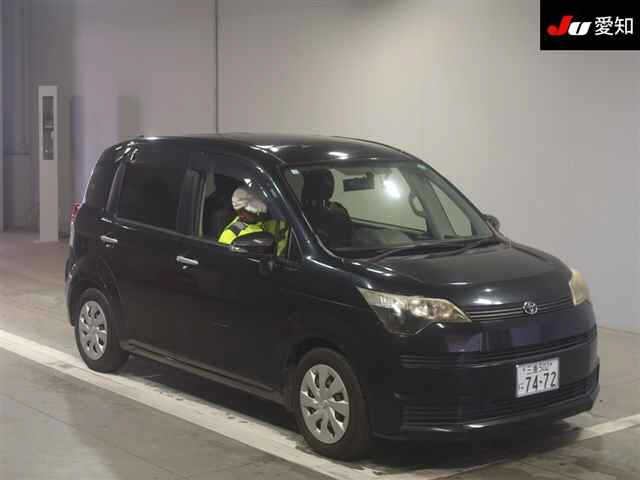 TOYOTA SPADE 2012