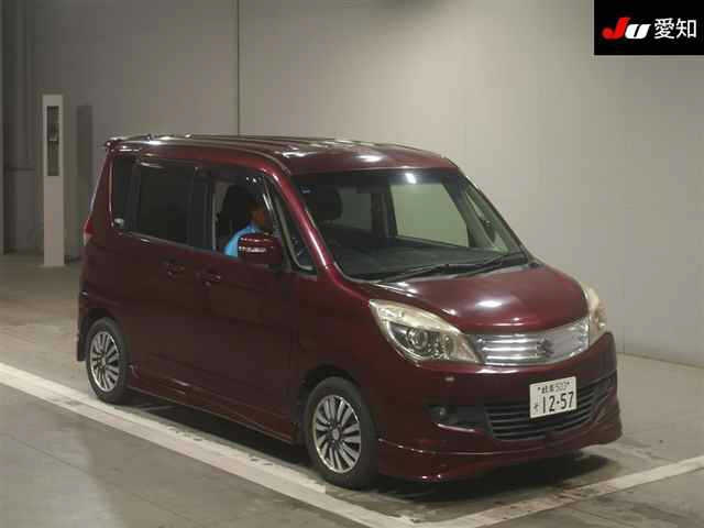 SUZUKI SOLIO 2011