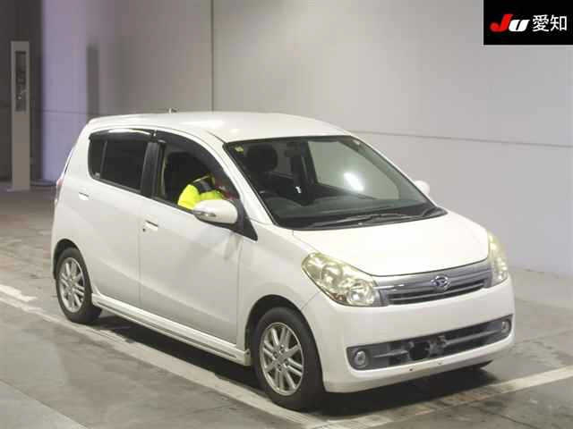 DAIHATSU MIRA 2010