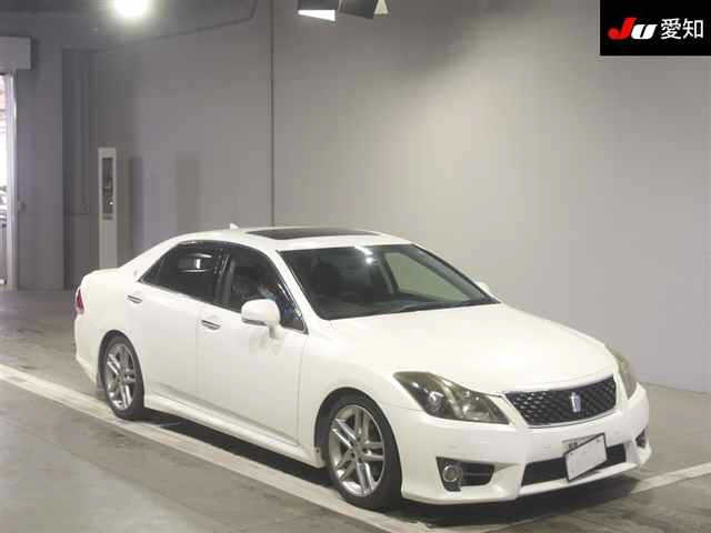 TOYOTA CROWN 2012