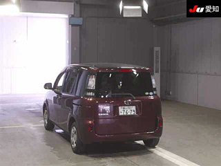 TOYOTA SIENTA 2013