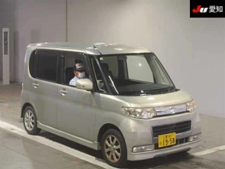 DAIHATSU TANTO 2009