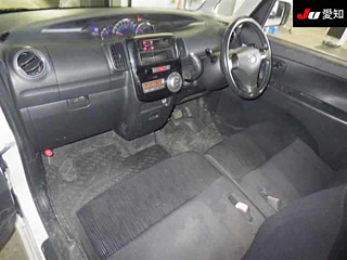 DAIHATSU TANTO 2012