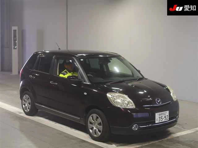 MAZDA VERISA 2012